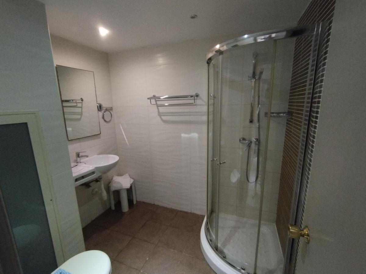 סליאמה Windsor Hotel מראה חיצוני תמונה